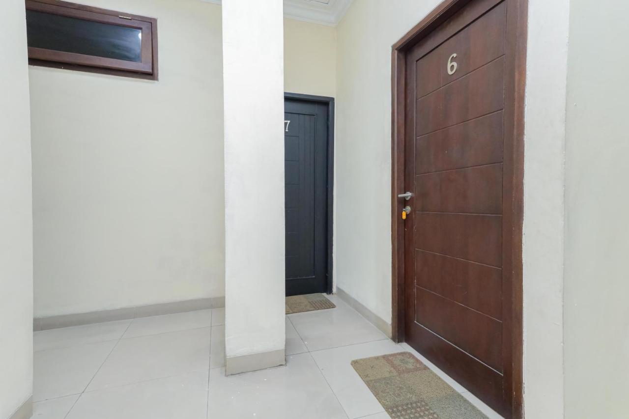 Reddoorz Syariah Near Stasiun Karet 호텔 자카르타 외부 사진